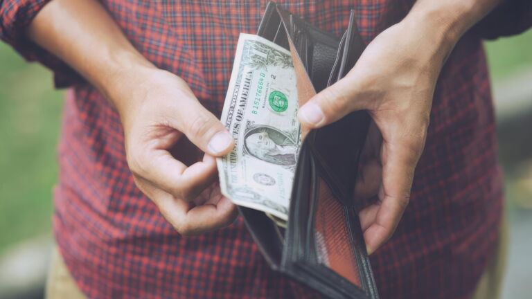The Cash Drain Checklist: How to Find Money Leaks